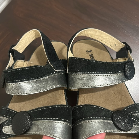 Romika Black & Silver Leather Comfort Walking Strappy Sandals EU Size 38 - Picture 7 of 16